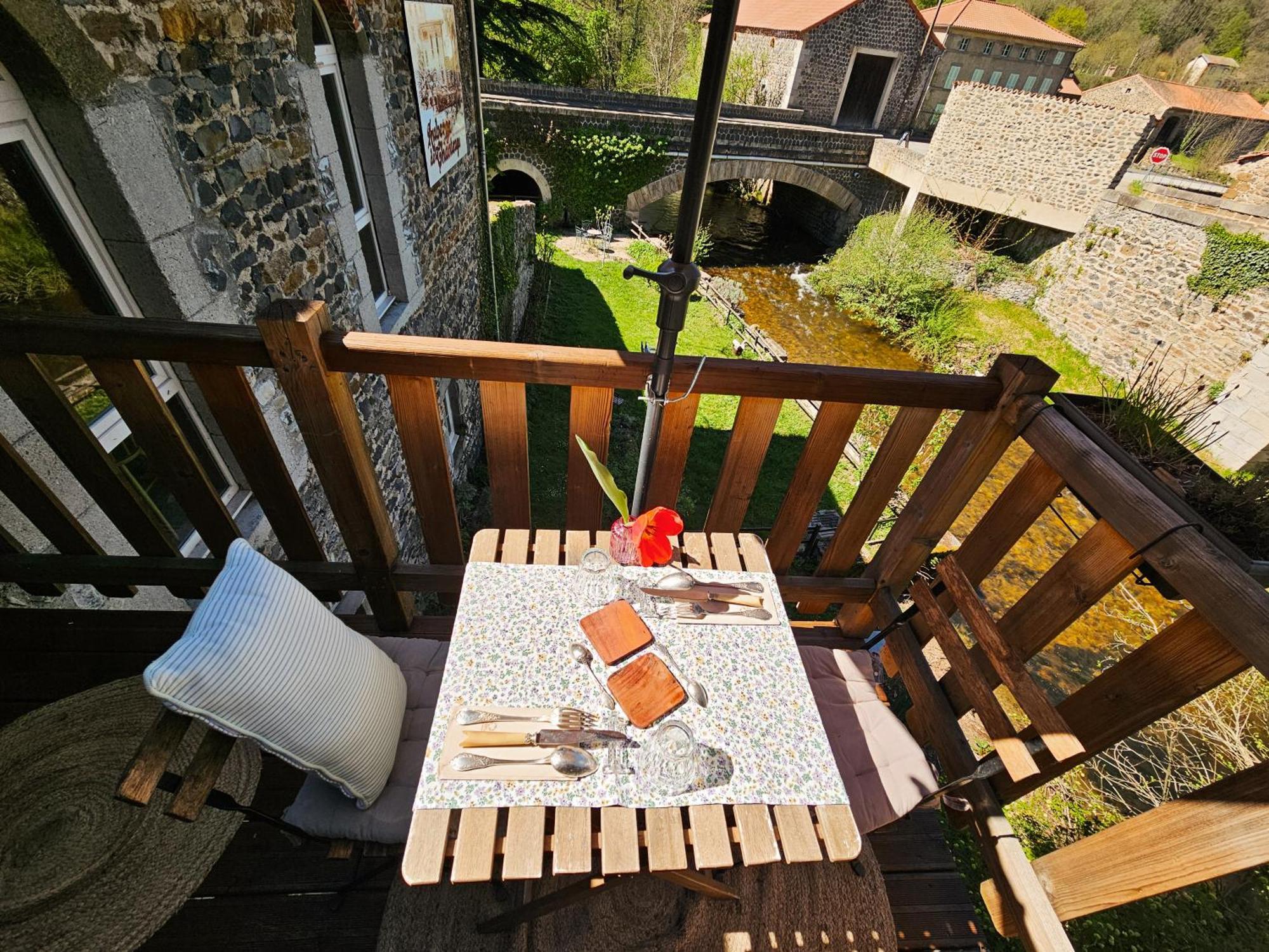 Auberge De Chanteuges Εξωτερικό φωτογραφία